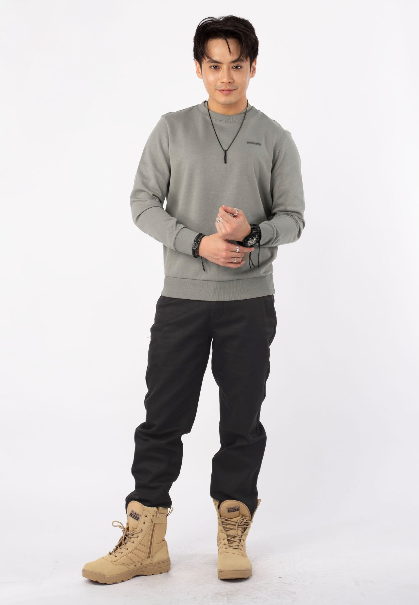 HUMMER LONG SLEEVE SWEATER H0033